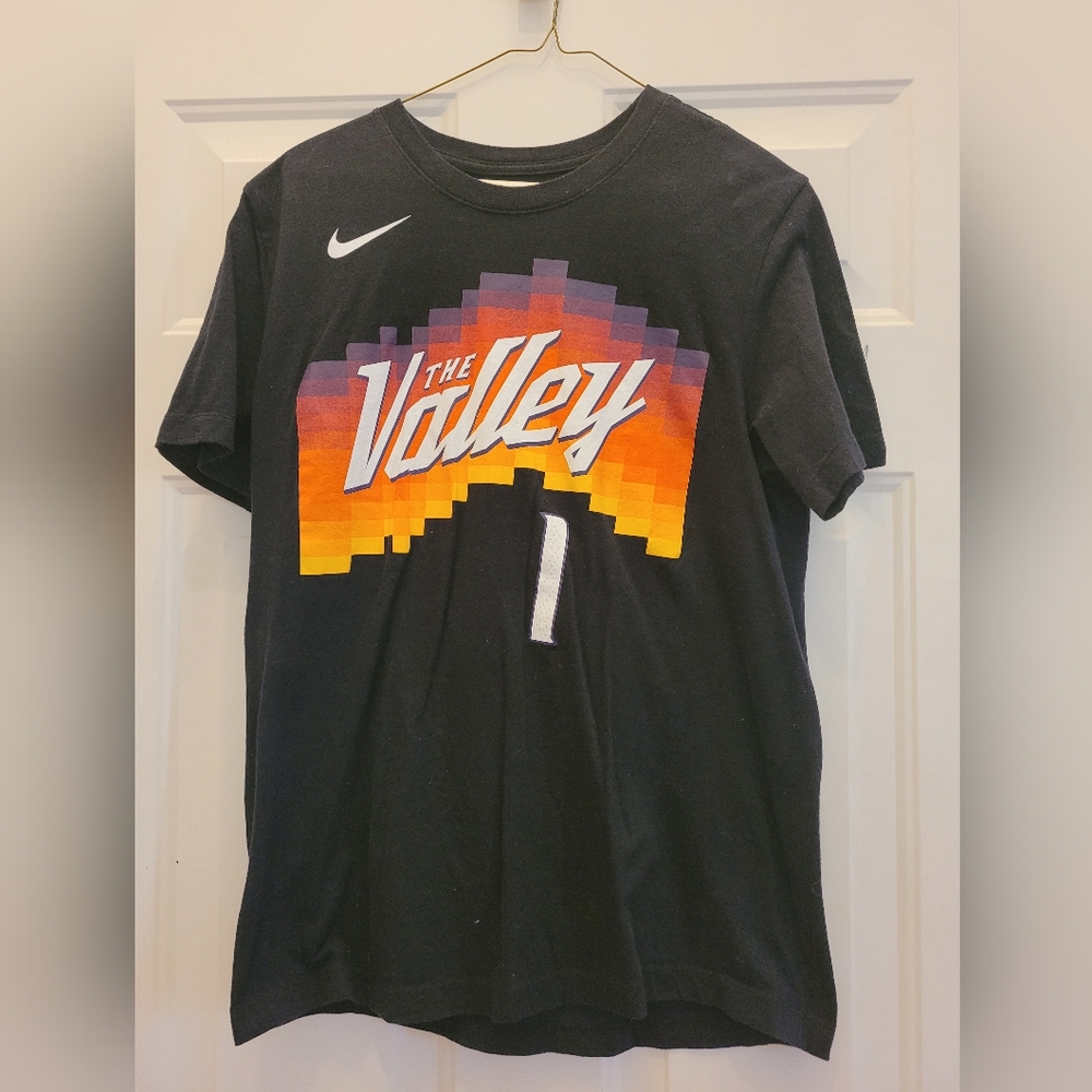 Nike t-shirt, tshirt, medium